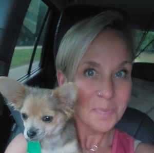 Meet your Posher, Debra